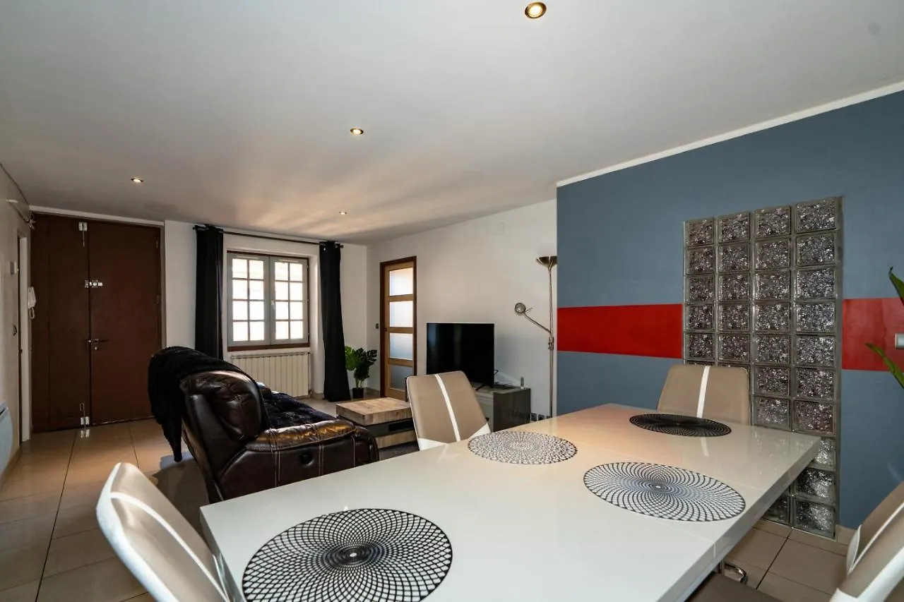Apartment Place Nationale - Spacieux Et Atypique -10 Minutes A Pied De La Gare - Hypercentre Et Coeur Historique De Montauban -