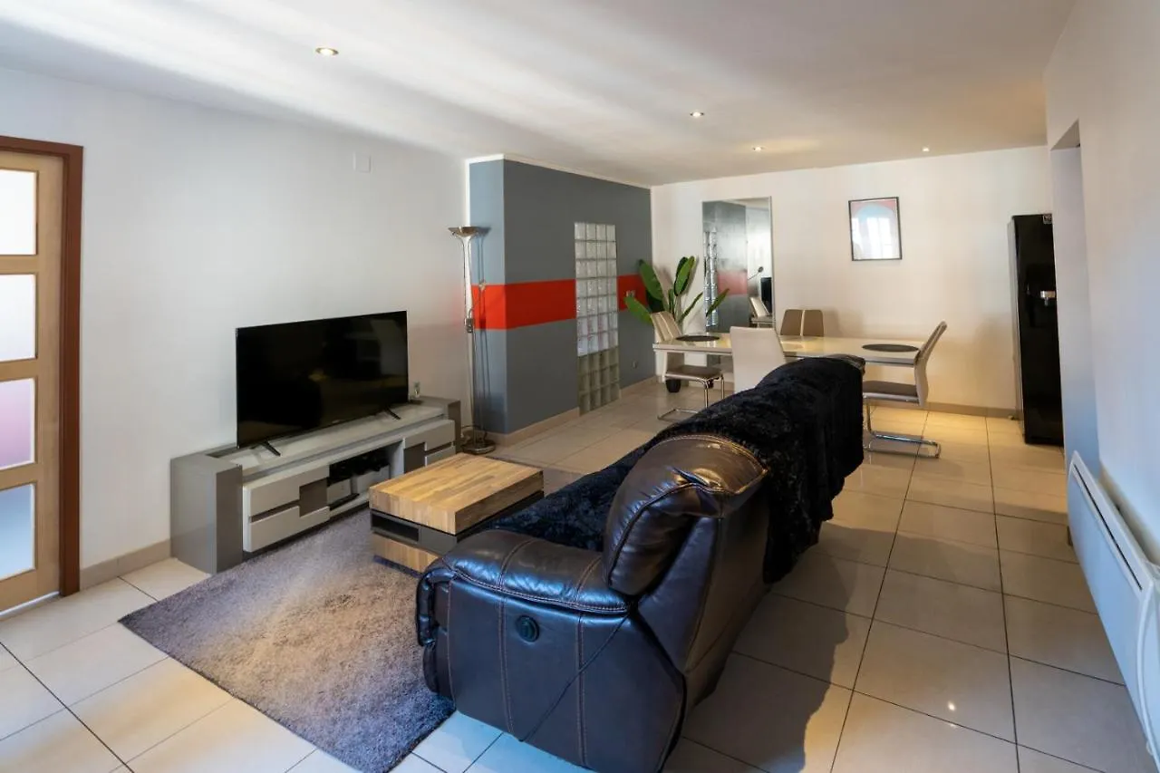 Apartment Place Nationale - Spacieux Et Atypique -10 Minutes A Pied De La Gare - Hypercentre Et Coeur Historique De Montauban -