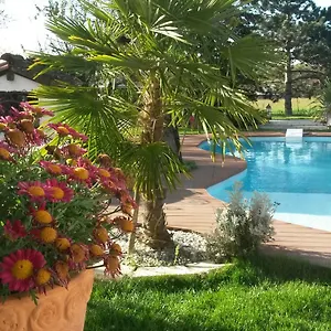 Bed & Breakfast Le Clos De Saint, Montauban